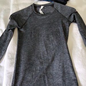 Long Sleeve Swiftly Worn only a few times!!